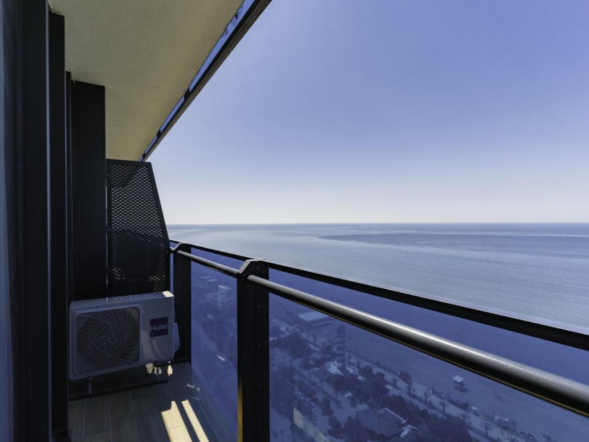 Black Sea Apartment In Orbi City Batumi Exterior foto